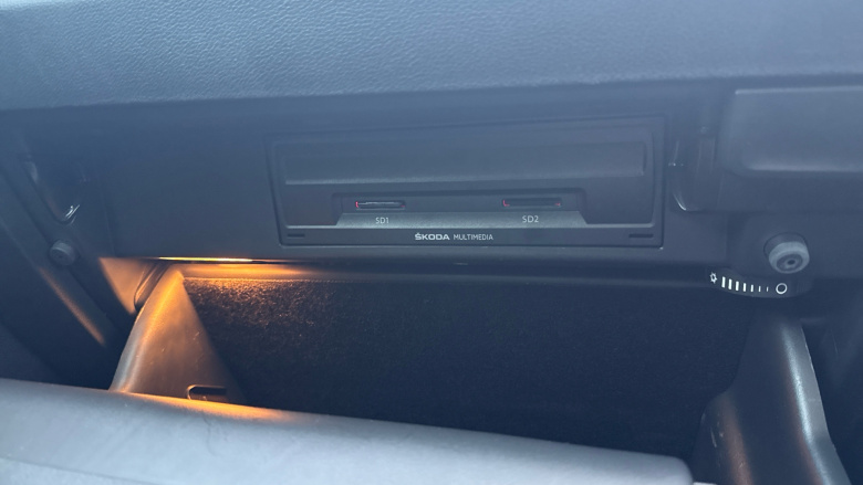 Skoda Karoq 1.5 TSI Sport Line 5dr DSG Petrol Estate